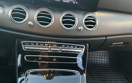 Mercedes-Benz E-Класс, 2017 год, 2 499 000 рублей, 8 фотография