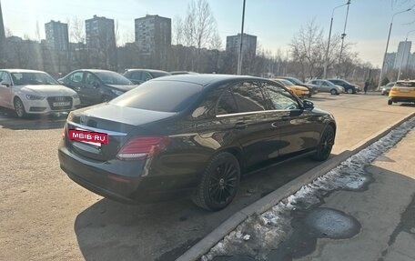 Mercedes-Benz E-Класс, 2017 год, 2 499 000 рублей, 6 фотография