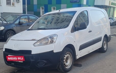 Peugeot Partner II рестайлинг 2, 2012 год, 750 000 рублей, 2 фотография