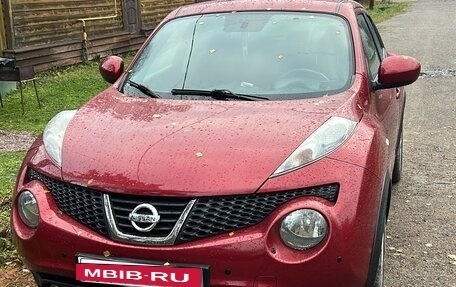 Nissan Juke II, 2013 год, 915 000 рублей, 3 фотография