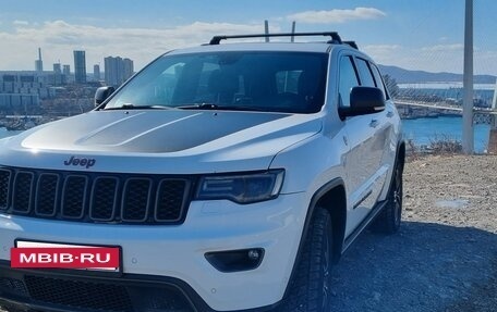 Jeep Grand Cherokee, 2017 год, 3 990 000 рублей, 2 фотография