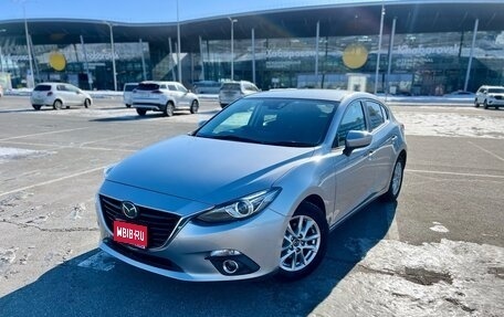 Mazda Axela, 2015 год, 1 380 000 рублей, 1 фотография