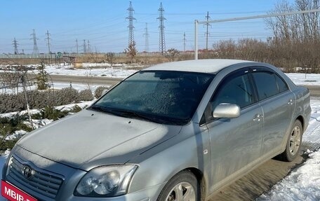 Toyota Avensis III рестайлинг, 2005 год, 1 150 000 рублей, 5 фотография