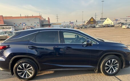 Lexus RX IV рестайлинг, 2020 год, 6 200 000 рублей, 3 фотография