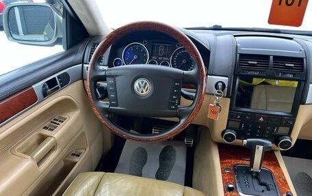 Volkswagen Touareg III, 2005 год, 1 599 000 рублей, 14 фотография