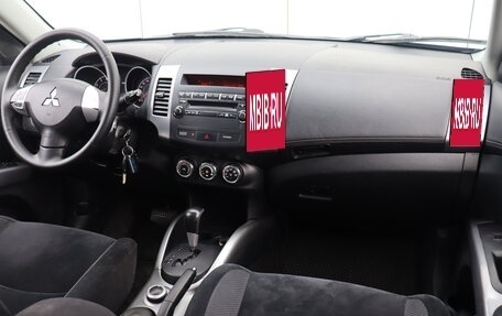 Mitsubishi Outlander III рестайлинг 3, 2012 год, 1 180 000 рублей, 9 фотография