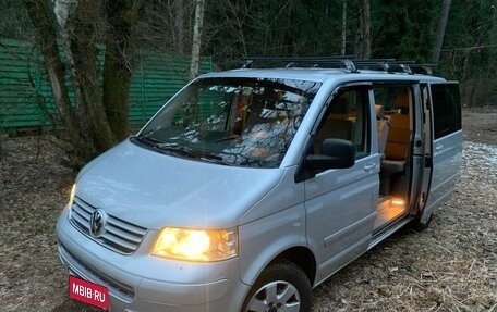 Volkswagen Multivan T5, 2003 год, 1 100 000 рублей, 1 фотография