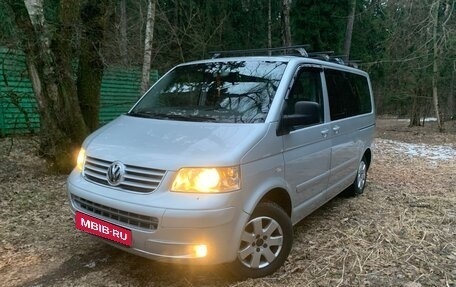 Volkswagen Multivan T5, 2003 год, 1 100 000 рублей, 3 фотография