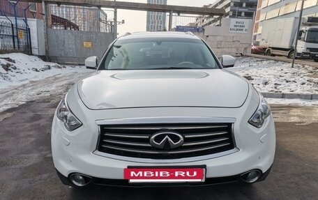 Infiniti FX II, 2012 год, 2 300 000 рублей, 2 фотография