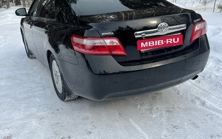 Toyota Camry, 2010 год, 1 500 000 рублей, 4 фотография