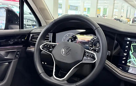 Volkswagen Touareg III, 2022 год, 6 670 000 рублей, 20 фотография