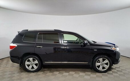 Toyota Highlander III, 2013 год, 2 249 000 рублей, 5 фотография