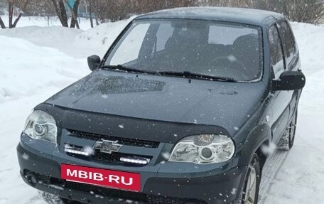 Chevrolet Niva I рестайлинг, 2011 год, 620 000 рублей, 5 фотография