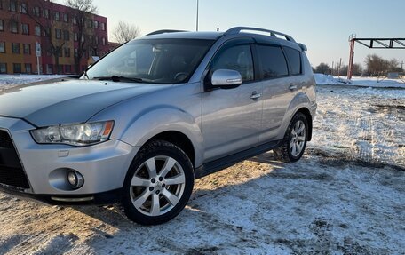 Mitsubishi Outlander III рестайлинг 3, 2010 год, 1 290 000 рублей, 8 фотография