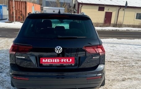 Volkswagen Tiguan II, 2019 год, 3 700 000 рублей, 13 фотография