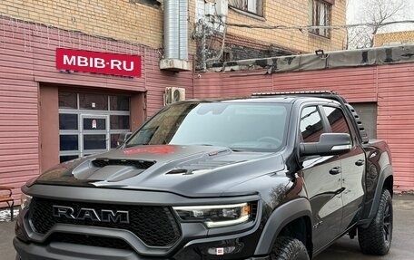 Rambler 1500, 2022 год, 15 000 000 рублей, 2 фотография