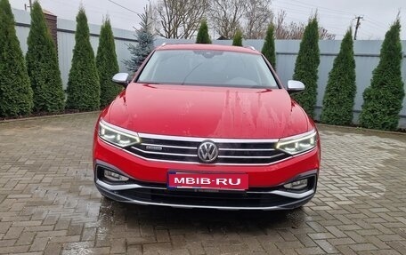 Volkswagen Passat B8 рестайлинг, 2019 год, 3 050 000 рублей, 3 фотография