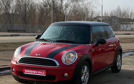 MINI Hatch, 2009 год, 690 000 рублей, 1 фотография