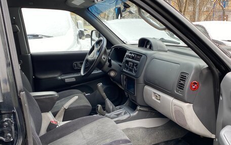 Mitsubishi Pajero Sport II рестайлинг, 2003 год, 850 000 рублей, 25 фотография