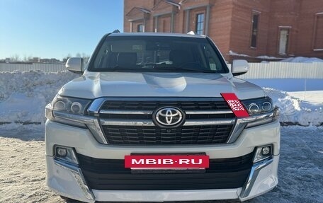 Toyota Land Cruiser 200, 2015 год, 4 699 999 рублей, 6 фотография