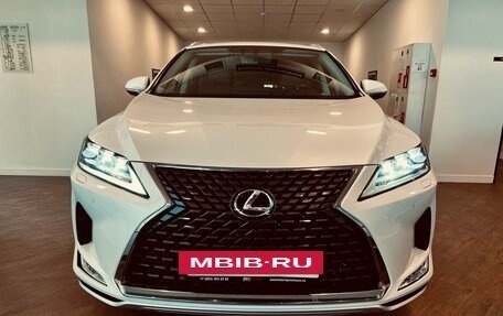 Lexus RX IV рестайлинг, 2020 год, 5 200 000 рублей, 6 фотография