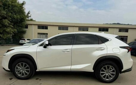 Lexus NX I, 2021 год, 3 490 000 рублей, 6 фотография