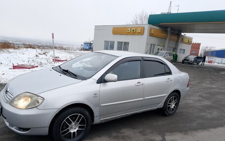 Toyota Corolla, 2003 год, 450 000 рублей, 2 фотография