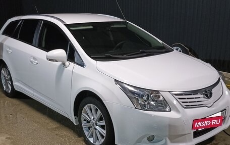 Toyota Avensis III рестайлинг, 2010 год, 1 450 000 рублей, 22 фотография