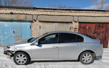 Renault Laguna III рестайлинг, 2008 год, 350 000 рублей, 2 фотография