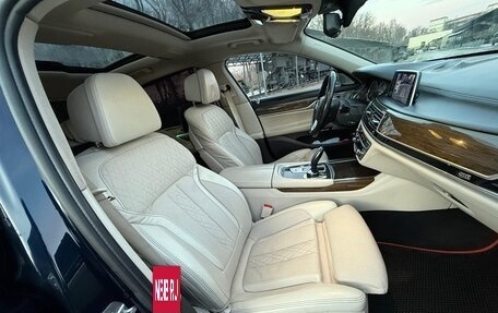 BMW 7 серия, 2016 год, 2 750 000 рублей, 34 фотография