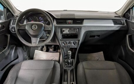 Skoda Rapid I, 2015 год, 749 000 рублей, 7 фотография