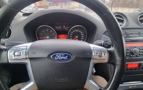 Ford Mondeo IV, 2011 год, 830 000 рублей, 3 фотография