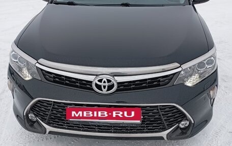 Toyota Camry, 2017 год, 2 870 000 рублей, 4 фотография