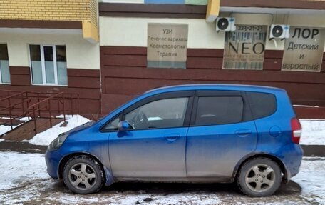 Honda Fit III, 2003 год, 450 000 рублей, 2 фотография