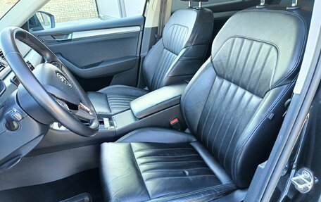 Skoda Superb III рестайлинг, 2017 год, 2 350 000 рублей, 11 фотография