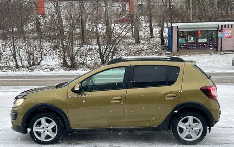 Renault Sandero II рестайлинг, 2015 год, 900 000 рублей, 4 фотография