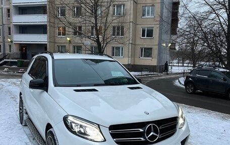 Mercedes-Benz GLE, 2015 год, 3 395 000 рублей, 9 фотография