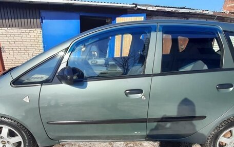 Mitsubishi Colt VI рестайлинг, 2006 год, 480 000 рублей, 3 фотография