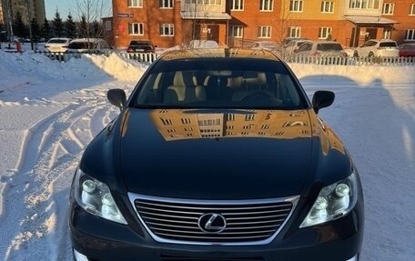 Lexus LS IV, 2007 год, 2 000 000 рублей, 1 фотография