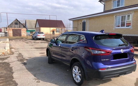 Nissan Qashqai, 2022 год, 2 200 000 рублей, 6 фотография