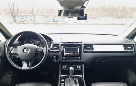 Volkswagen Touareg III, 2013 год, 2 580 000 рублей, 4 фотография