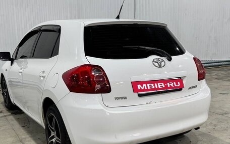 Toyota Auris II, 2009 год, 670 000 рублей, 3 фотография