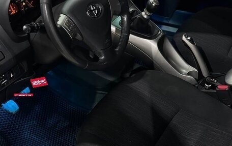 Toyota Auris II, 2009 год, 670 000 рублей, 6 фотография