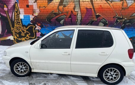 Volkswagen Polo III рестайлинг, 2001 год, 330 000 рублей, 11 фотография