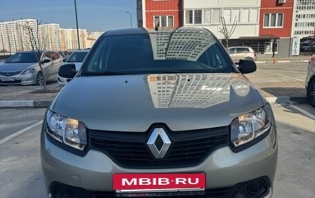 Renault Logan II, 2018 год, 1 050 000 рублей, 4 фотография