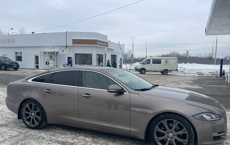 Jaguar XJ IV (X351), 2017 год, 3 990 000 рублей, 4 фотография