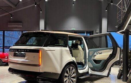 Land Rover Range Rover IV рестайлинг, 2024 год, 34 000 000 рублей, 5 фотография