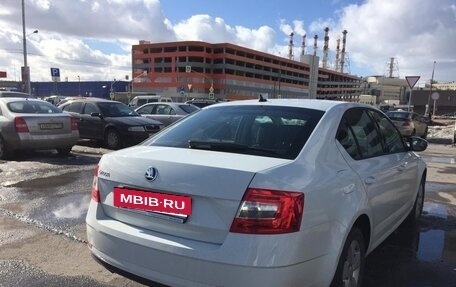 Skoda Octavia, 2018 год, 2 300 000 рублей, 2 фотография