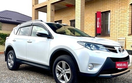 Toyota RAV4, 2014 год, 2 100 000 рублей, 4 фотография