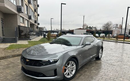 Chevrolet Camaro VI, 2018 год, 2 200 000 рублей, 1 фотография